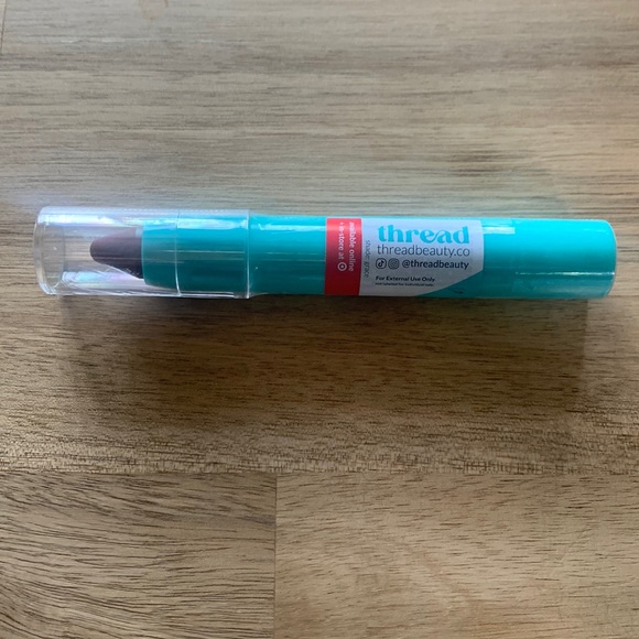 Thread Beauty | Makeup | Nwt Thread Beauty Color It Matte Lipstick In ...